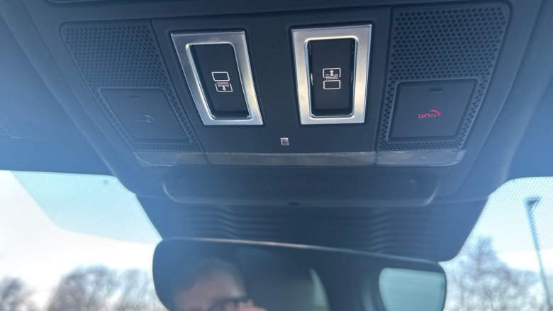 Land Rover Discovery 3.0 D250 R-Dynamic SE 5dr Auto Diesel Station Wagon